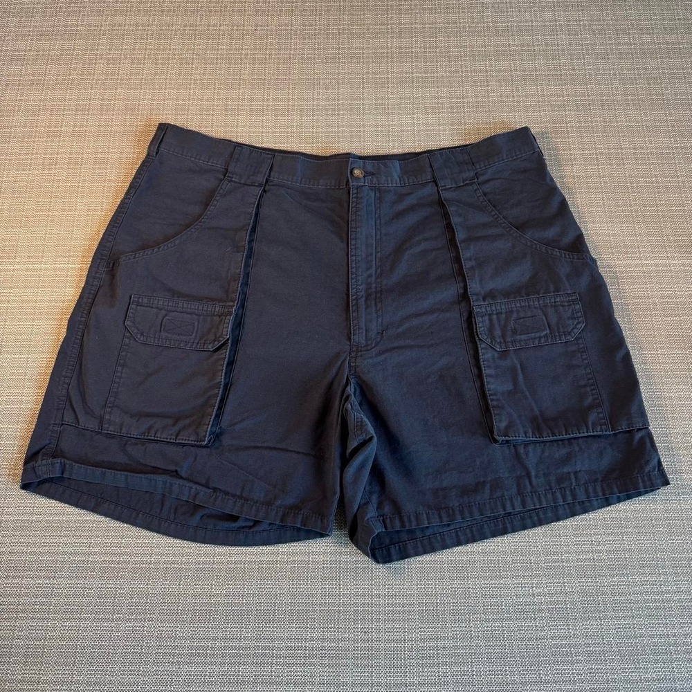 Woolrich navy blue cargo shorts men's size 40